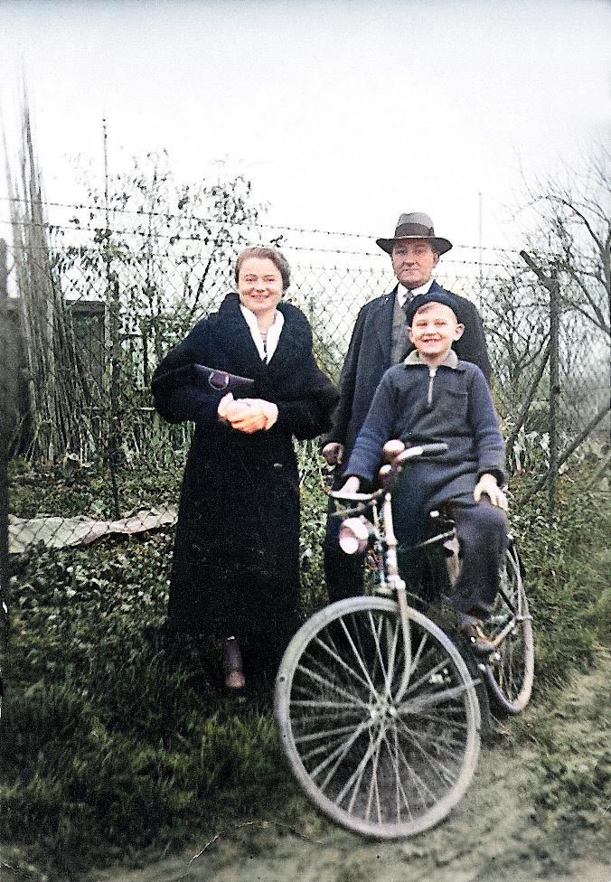 Familie Lehrbach. Foto von 1936.
